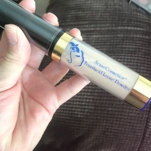 NWT Senegence Translucid Loose Powder in "natural"